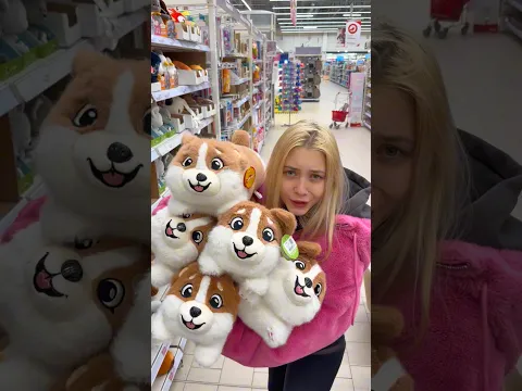 Она не умеет в это ИГРАТЬ!