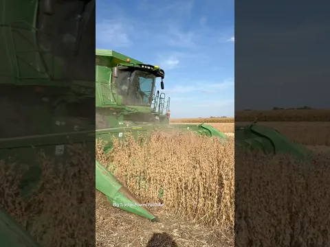 JOHN DEERE S690 Combine #bigtractorpower #johndeere #tractor