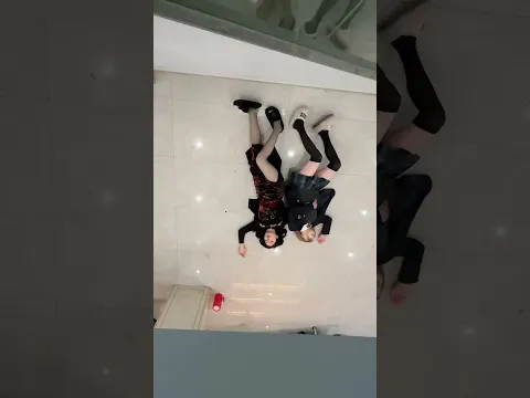 Amigos, supostamente devem ser loucos juntos!