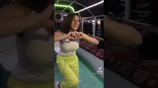 هاتى رقمك زيرو كام بحبك من قلبى ي روح قلبى مش كلام 