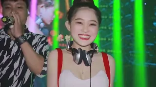 NONSTOP VINAHOUSE 2026 🌪 Nhạc Sàn Hủy Diệt – Đập Tan Mọi Giới Hạn Cảm Xúc
