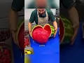 Download Lagu A Genius Method to Cut a Watermelon