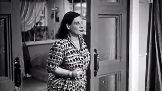 لما تبقى مش طايق حماتك وبتهزق فيها وتلاقيها قدامك 