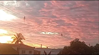 Aviso no céu vermelho no domingo da Eleições live está ao vivo!