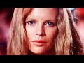 Kim Basinger s Most Beautiful and Iconic Photos Ever Captured