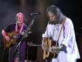 Neil Young \u0026 Willie Nelson - Heart of Gold (Live at Farm Aid 1995)