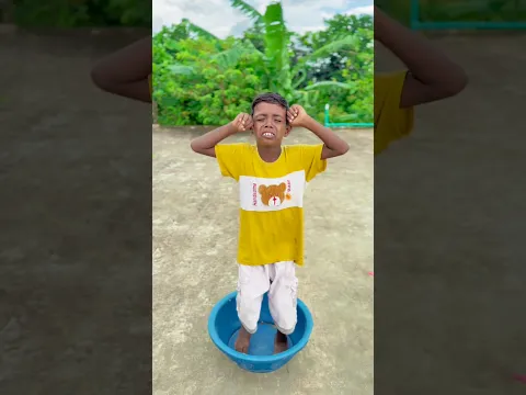সবাই চলে গেলো, রাজু যেতে পারলো না! 😢😂 | #shorts #rajuvideo #funny #comedy