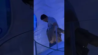 قلبي المتيم كلما صلى عليك وسلم ذاق السعادة مغرما 