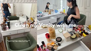 Clean my vanity with me⭐️ organizing + declutter