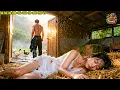 Download Lagu Gadis Desa Korbankan Kehormatannya Selamatkan Pria Asing, 3 Tahun Kemudian Ternyata Dia Seorang CEO!