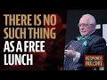 Download Lagu ER BESTAAT NIET ZOIETS ALS EEN GRATIS LUNCH | DAN REAGEERT OP ONZIN