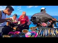 Download Lagu Lagi asik masak ditengah laut tiba-tiba ada sambaran ikan monster 😱