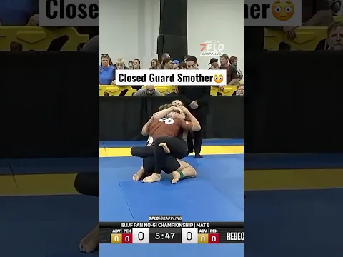 You don’t see the closed guard smother every day😳 #IBJJFNoGiPans