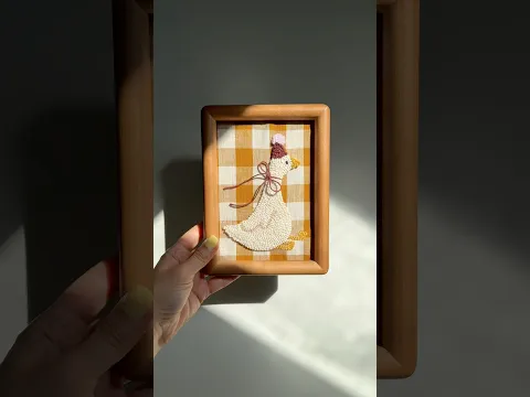 Make a cute goose wall decor with a punch needle #nurserydecor #punchneedle #handcrafted