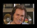 Engelbert Humperdinck - I Can't Stop Loving You