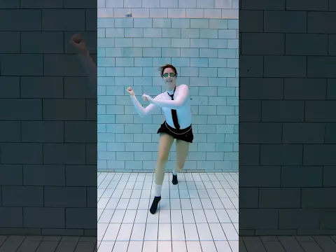 Tip Toe Dance Trend 💦 #dance #underwaterdance