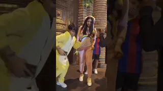 se la están quitando a Lilo Grecia