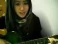 Download Lagu Cewek cantik nyanyi acoustic sheila on 7 Buat Aku Tersenyum