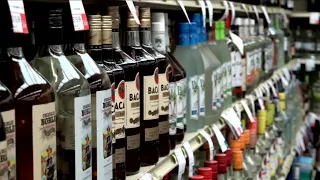 Retailers trying to get the state to let them sell alcohol by the bottle