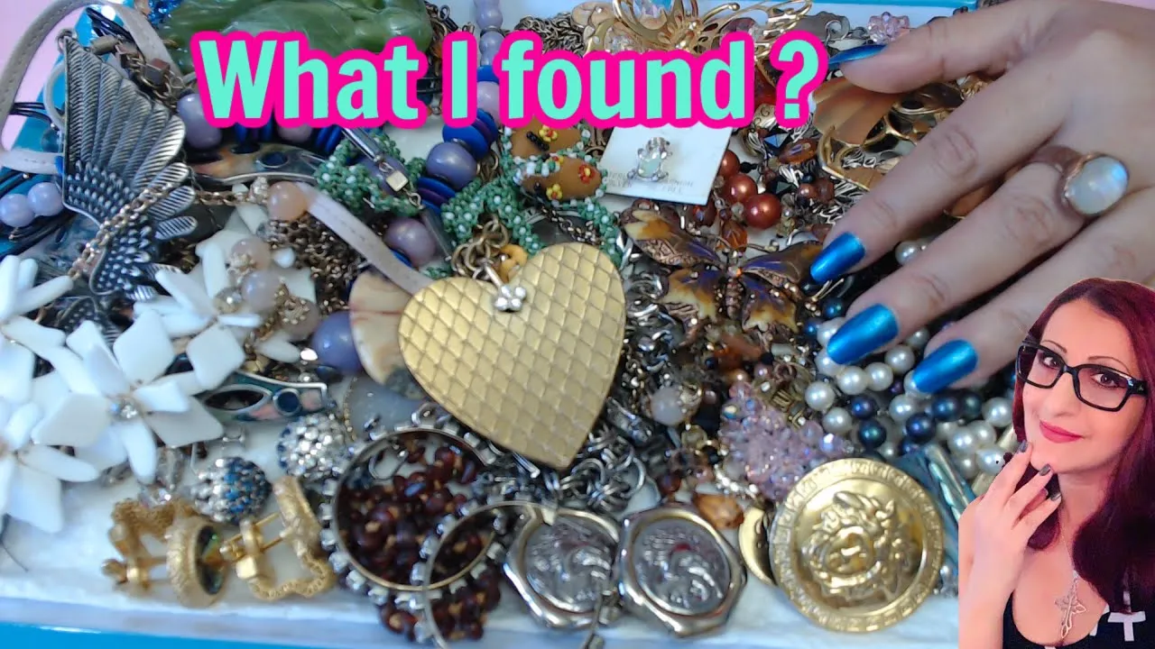 HOW TO CREATE: Seed Bead Earrings | OSCAR DE LA RENTA STYLE EARRINGS | Beaded Tassel Earrings | DIY