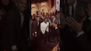 ع الشط استني رايحة فين                  الفرح من غير الكينج محمد منير ميكملش دندنها
