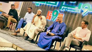 من تدشين ديواني  تشبهي السودان وأحبك  في كافيه الوتر السابع بالرياض دندنها