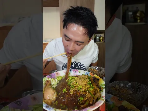 ต้มเส้นต่างจากก๋วยเตี๋ยวไก่ยังไง