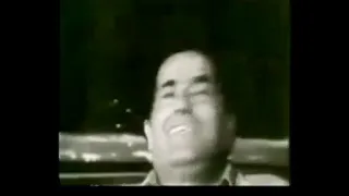 Aghasi Ahdieh ترانه های فیلم یکی خوش صدا یکی و یکی خوشدست با اجرای نعمت اله آغاسی و عهدیه 