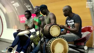 Download African Drummers playing Djembe drums in Paris Subway - How to play drums MP3