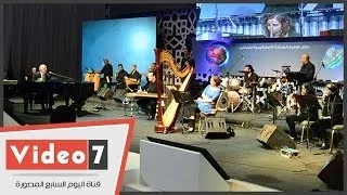 بالفيديو الموسيقار عمر خيرت يعزف موسيقى فيلم قضية عم أحمد 