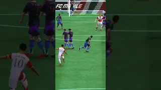 بعض الضربات الحرة المباشرة 