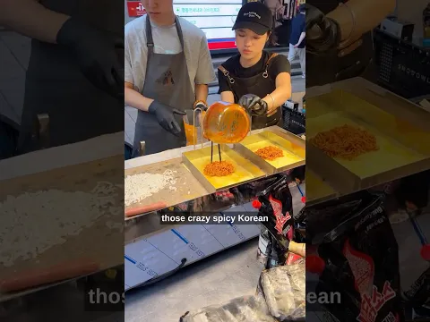 Trying the ultra viral Korean street food spicy noodle omelet