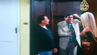 يا حلوة ياللي العسل سايل من الشفة دندنها