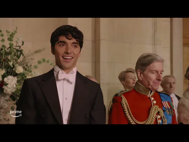 Rosso, Bianco e Sangue Blu | Trailer