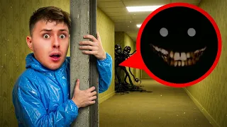 Objevil Jsem TAJNÉ BACKROOMS!