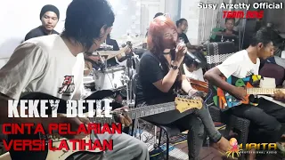 Download CINTA PELARIAN VERSI LATIHAN KEKEY BETLE  NIRWANA MANDALA SAKTI MP3