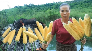 My Video1Mountain women found big corns & cook at mountain. It's so yummy.