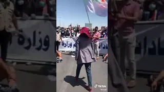 اني الحسيني من صدك انت منو اني ولائي للوطن انت منو 