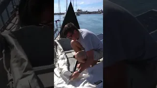 #lifehacks #inflate #dinghy #leafblower #sailing #travel