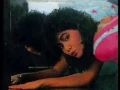 Download Lagu Vina Panduwinata - Duniaku Tersenyum (Bagoes AA)