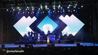 أغنيه اليسا   سلملي عليه   مباشر من حفل أعياد بيروت                                                 دندنها