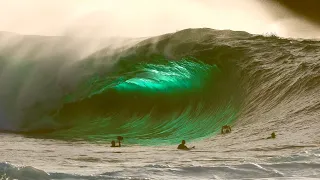 1 HOUR OF GIANT EMERALD WAVES AMBIENT STUDY/CAFE/SURF SHOP REEL.