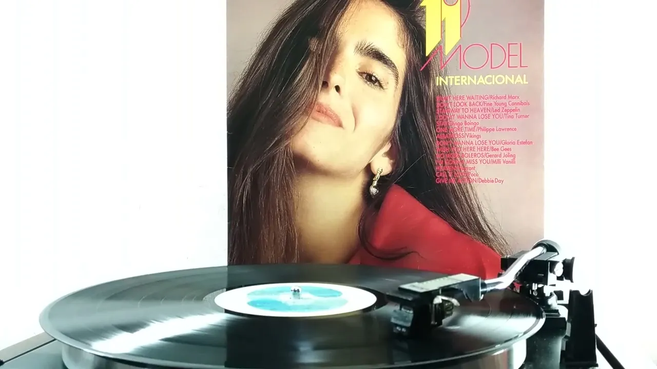 TOP MODEL - Trilha Sonora Internacional (Vinil 1989)