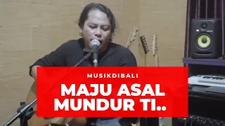 Download Maju asal mundur ti - ray peni | lirik MP3