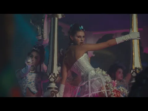 Video Thumbnail: DESH - ICE SPICE (Official Music Video)