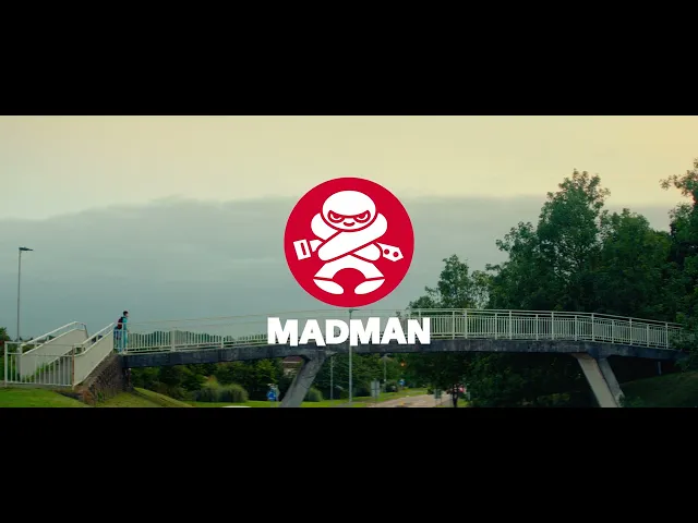 Scrapper di Charlotte Regan | Clip #1