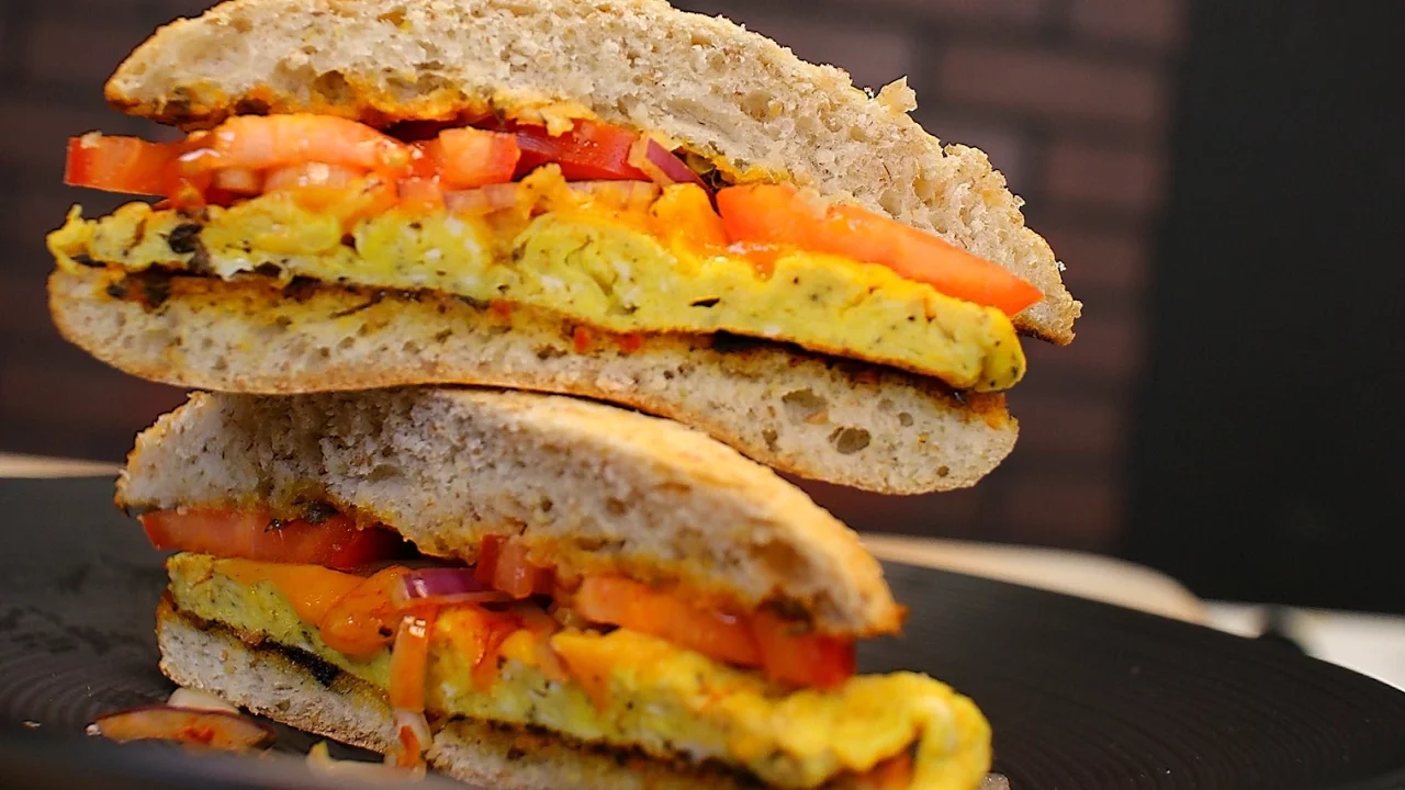 Easy egg sandwich - healthy breakfast sandwich recipe - breakfast sandwiches