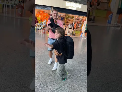 He Wasn’t Ready to Say Goodbye to Mom 💔