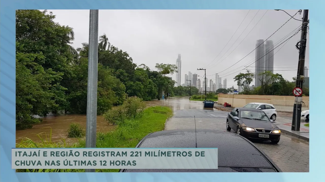 Itajaí e região registram 221 milímetros de chuva nas últimas 12 horas