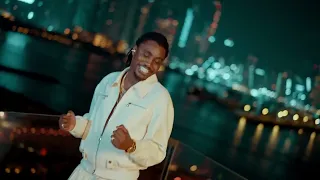 Wally B. Seck - Entre nous (clip officiel)